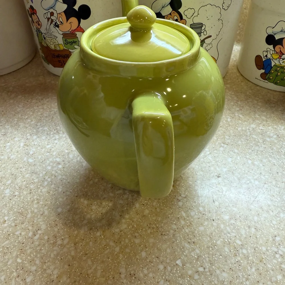 Olive Green Ceramic Teapot Made in USA Hot Water Hot Tea Craft